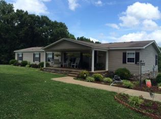 1227 Jones Hollow Rd, Lobelville, TN 37097