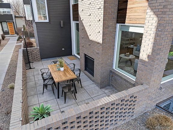 4th image of 2738 W 43rd Avenue