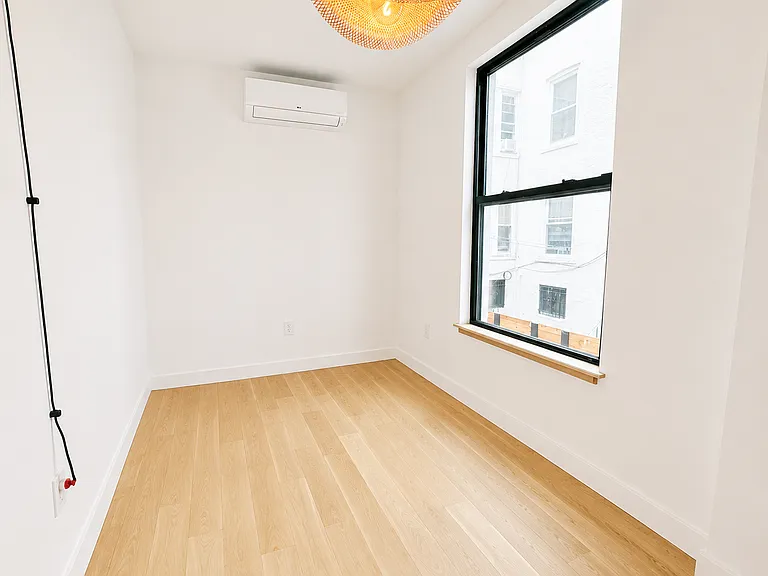 25-11 34th St #1A — Photo 13