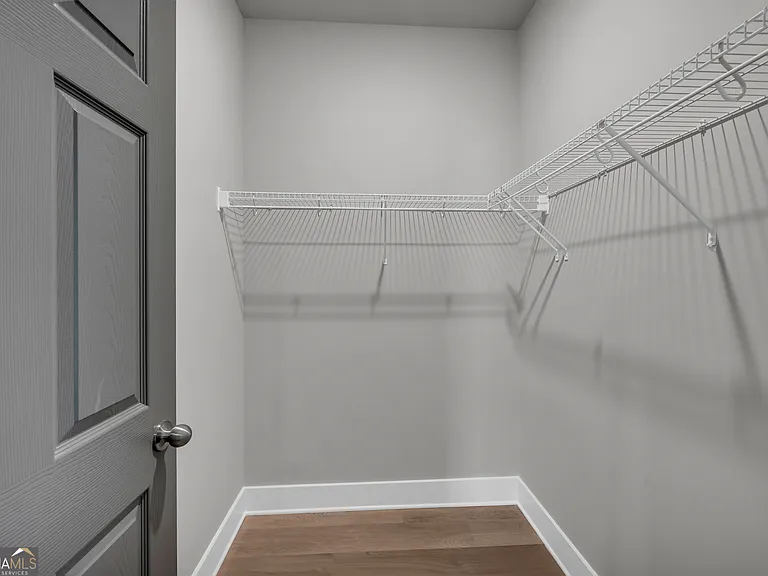 185 Miller St #B — Photo 9