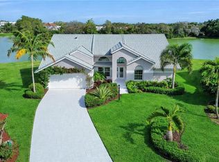 7208 Country Lake CIR, NAPLES, FL 34104