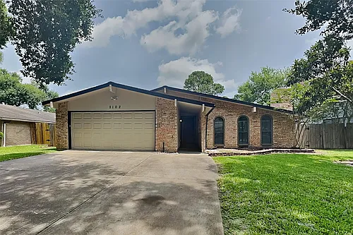 2102 Turtle Creek Dr Photo 1