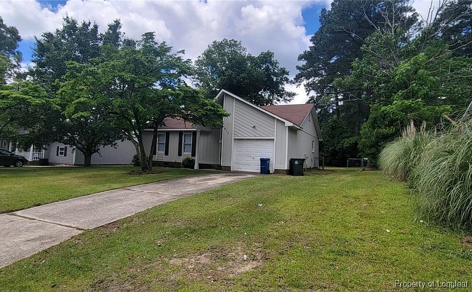 1st image of 912 Hollydale Ln