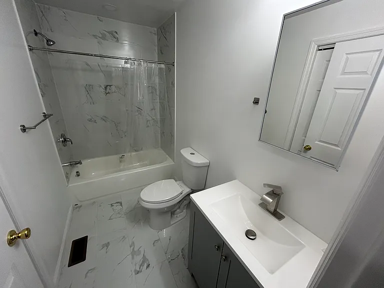 2821 Arctic Ave — Photo 9