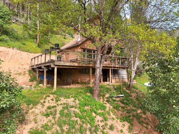 325 & 401 Vitzthum Gulch Rd, Douglas City, CA 96024
