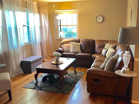 4th image of 7601 Delmar Blvd #2