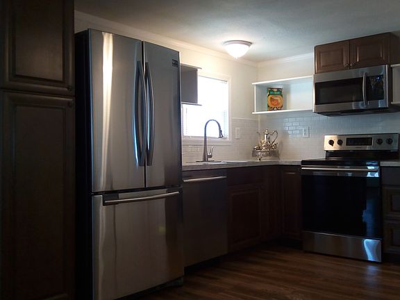 2nd image of 34524 Violet Dr N
