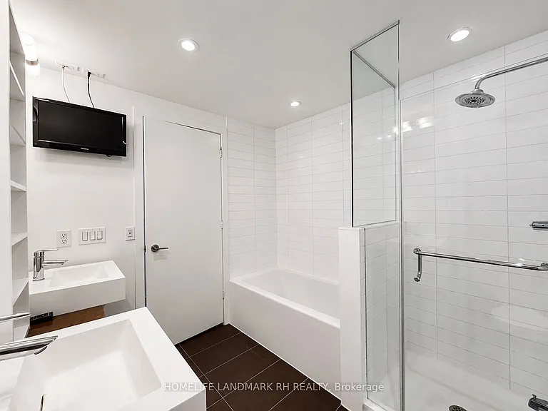 38 Dan Leckie Way #3101 — Photo 21