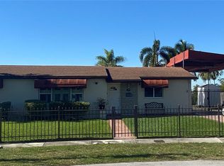 1130 SW 97th Ct, Miami, FL 33174