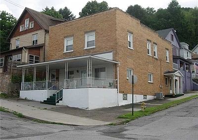 1st image of 700 6th St