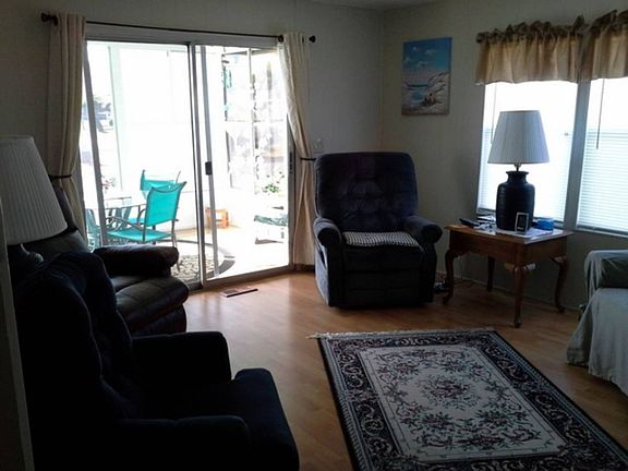 2nd image of 28 Berna Cir