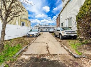 1721 Barnes Ave, Bronx, NY 10462