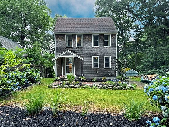 2nd image of 14 Ames Way