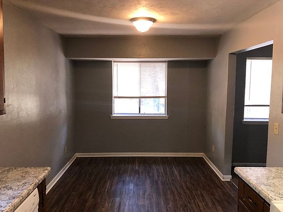 5th image of 1409 Shallow Brk #1409D
