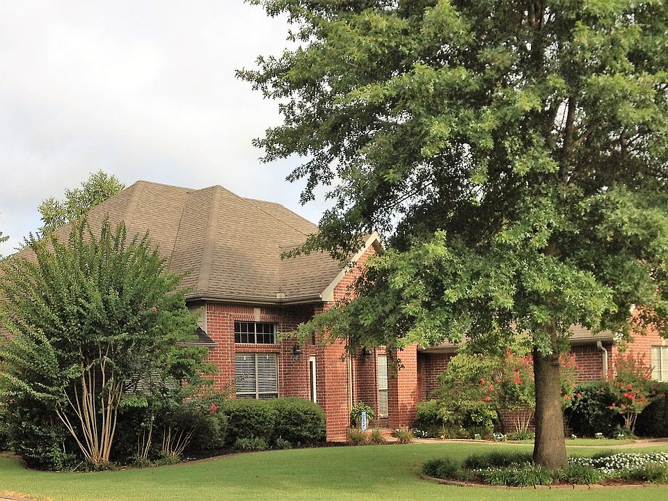 1735Hartford Fayetteville AR