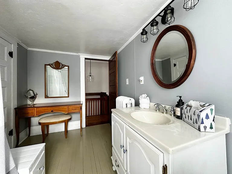 610 Jefferson St — Photo 40