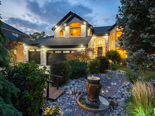 1451 E Desert Sun Cir S, Draper, UT 84020