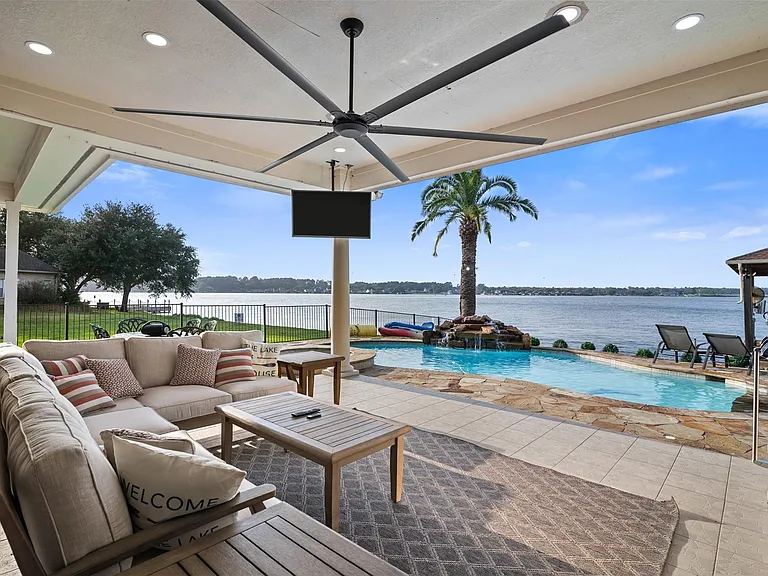 14030 Shoreline Dr — Photo 25