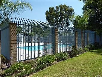 5th image of 825 Windwood Dr