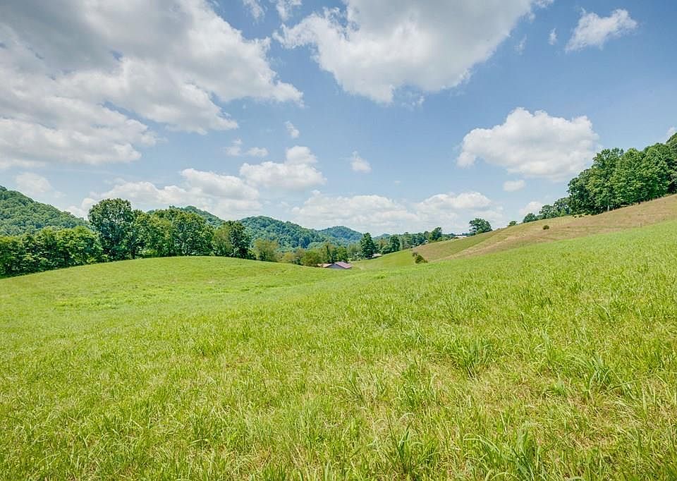 1st image of Call Valley Rd