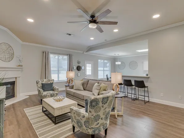 1414 Park Palisades Dr, Corinth, TX 76210