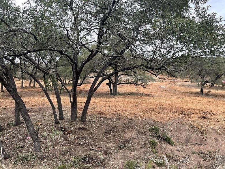 2nd image of 19732 Thurman Bend Rd