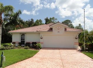 3880 Ponytail Palm Ct, North Fort Myers, FL 33917
