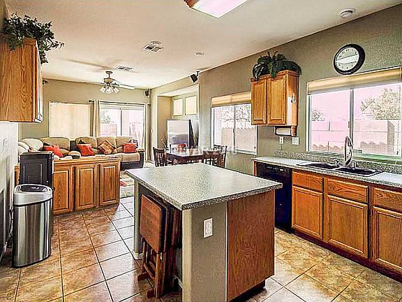 5th image of 6441 Sierra Sands St