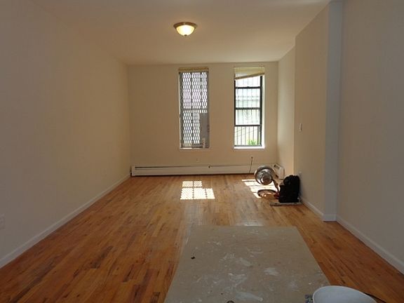 4th image of 130 Saratoga Ave #2