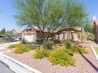 8048 Hackberry Dr, Las Vegas, NV 89123