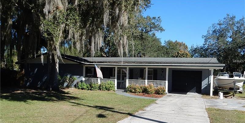 1st image of 217 Coleman Dr E