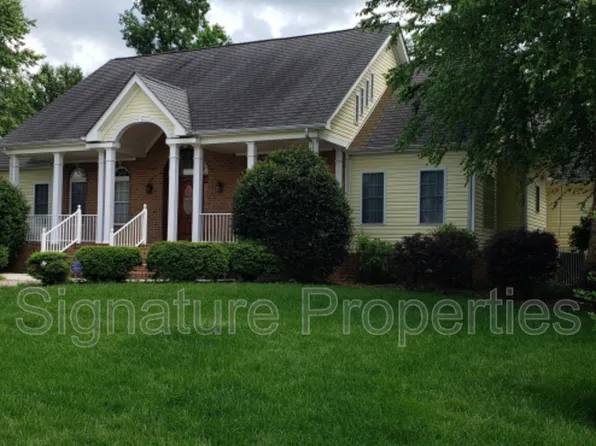 6501 Southshore Dr, Midlothian, VA 23112