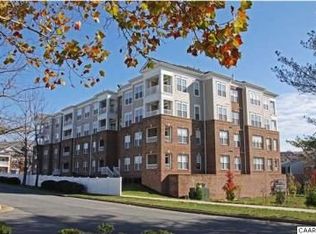 1051 Glenwood Station Ln UNIT 105, Charlottesville, VA 22901