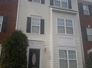 10036 Treeside Ln, Matthews, NC 28105