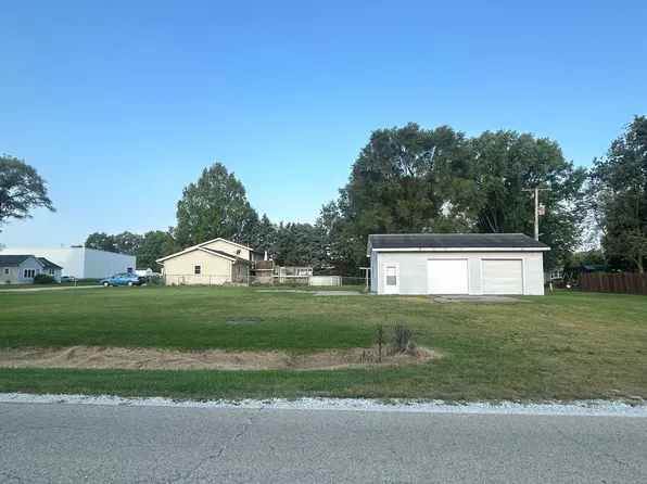 0 N School St, Coal City, IL 60416