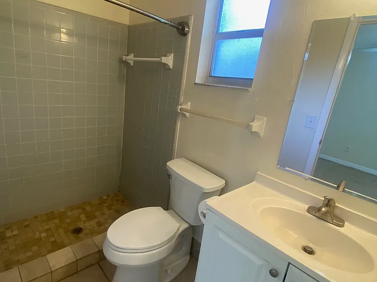 10366 Justus Dr — Photo 7