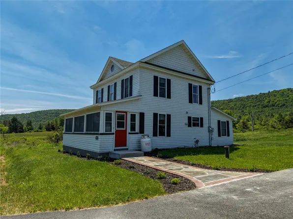 707 State Route 30, Gilboa, NY 12076