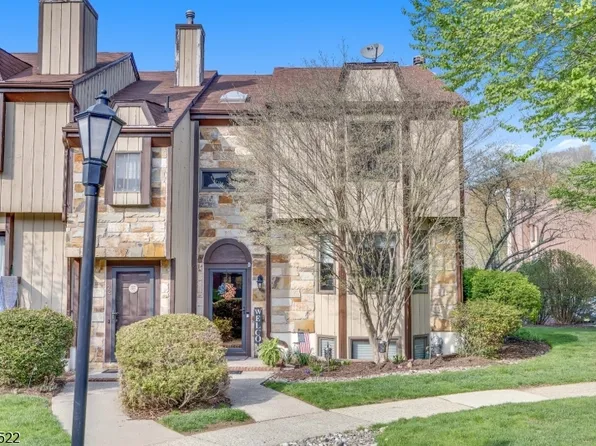 93 Nottingham Sq, Washington Twp., NJ 07853