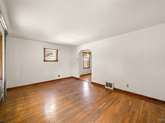 5th image of 627 73rd St