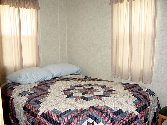 3rd image of 3601 Navajo Ln