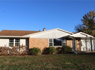 1035 E Northland Dr, Shelbyville, IL 62565