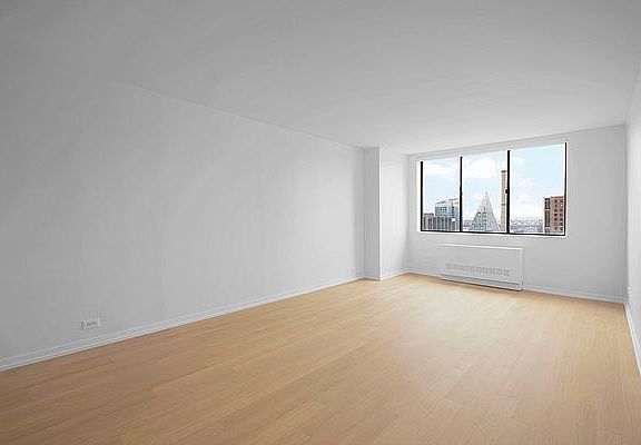 2nd image of 124 W 60th St APT 28H