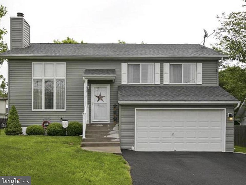 1st image of 115 Obriens Cir