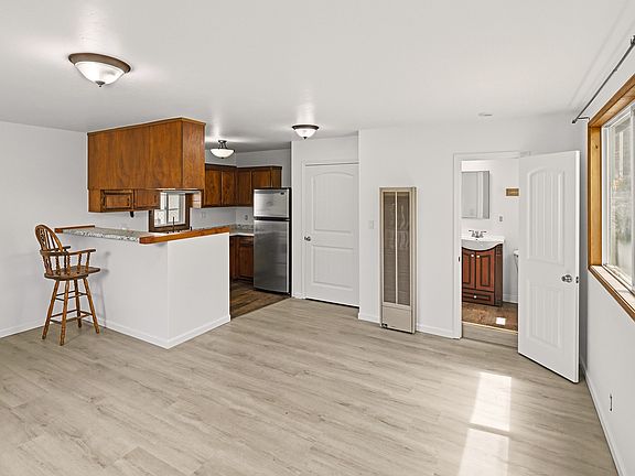 3rd image of 545 W Big Bear Blvd #2
