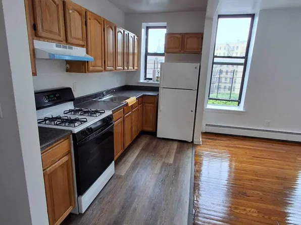 Crotona Park Housing LP - 1679, 1679 Southern Blvd APT 6C, Bronx, NY 10460