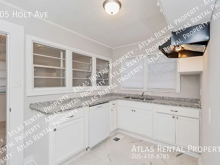 105 Holt Ave — Photo 19