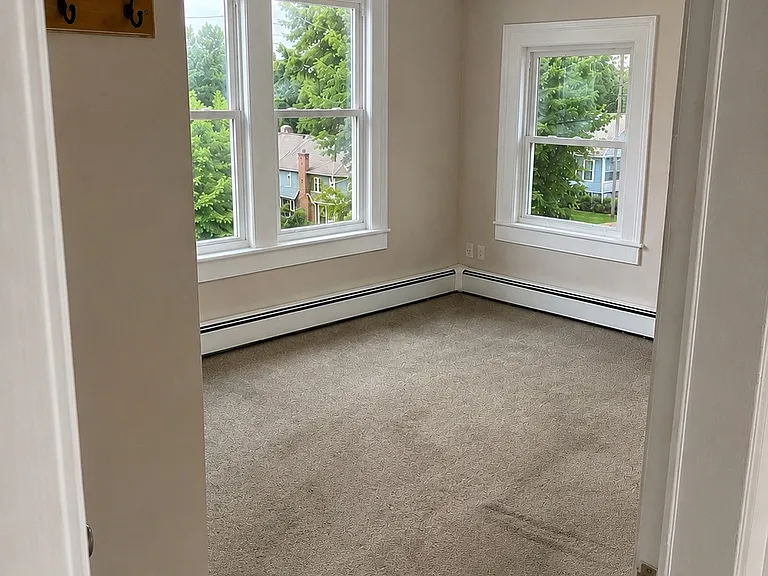 405 Bellevue St #2 — Photo 8