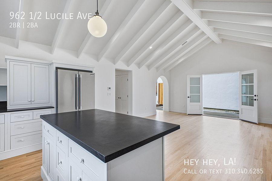 1st image of 962 1/2 Lucile Ave