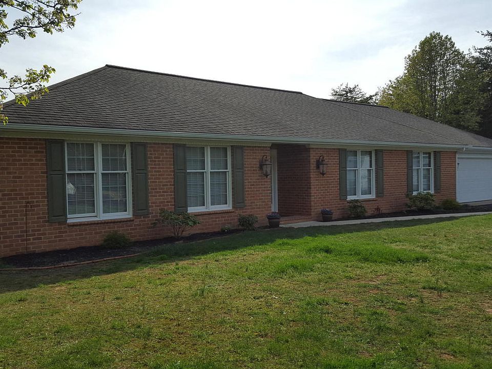 1st image of 56 Stoneridge Ln