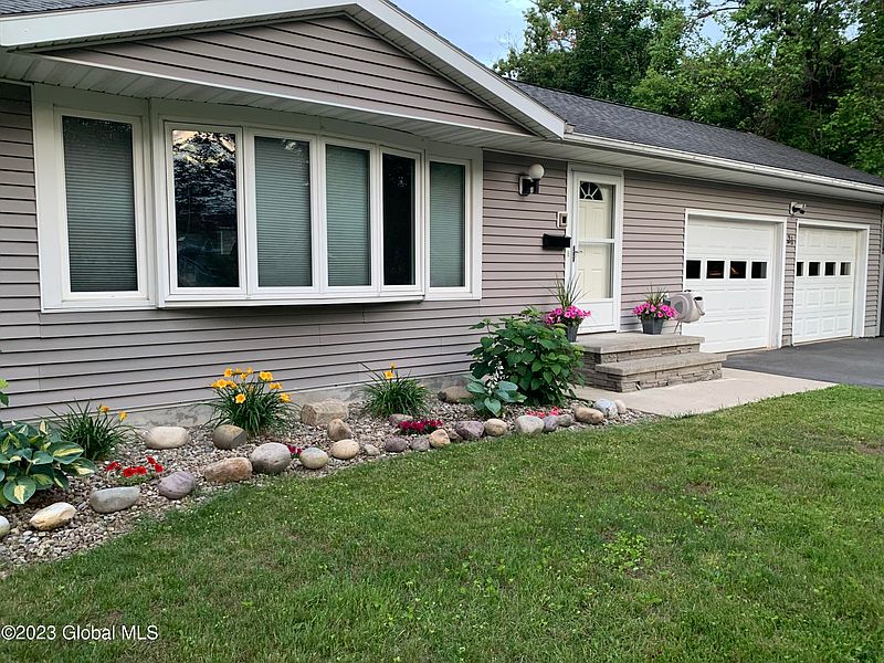 2nd image of 21 Knadler Drive